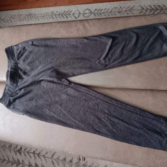 Womens Champion Grey sweatpants size 14/16 - Picture 2 of 9